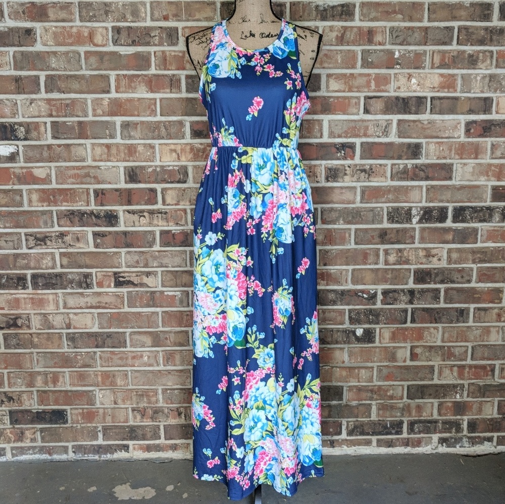 Blue Floral Maxi dress with Pockets